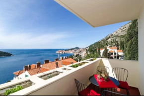 Apartment Zlatni Potok - Best View of the Old Town